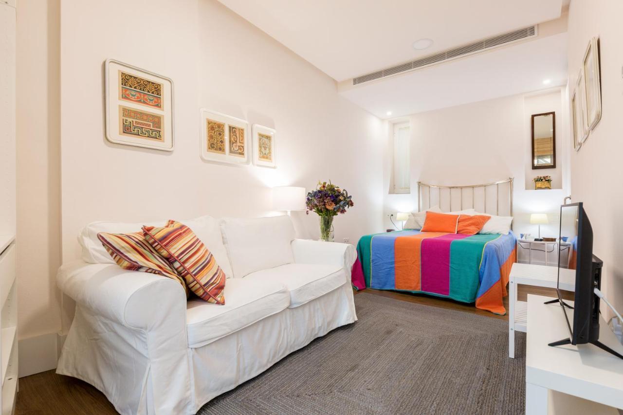 Sevilla Home Center Suites Luaran gambar