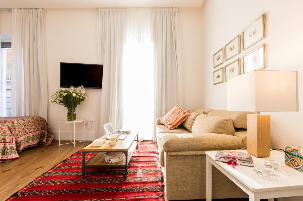 Sevilla Home Center Suites Luaran gambar